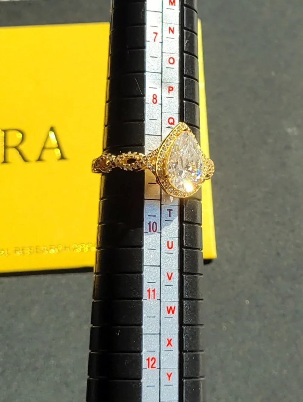N/A beautiful 3ct